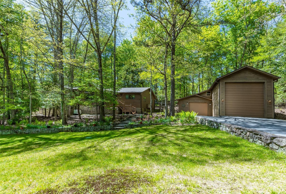 Connestee Falls Realty 1 Real Estate Firm in Connestee Falls & Brevard