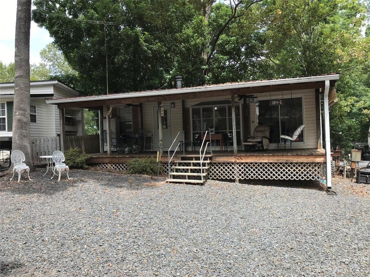 333 LAKE TILLERY TRAIL E184, MOUNT GILEAD, NC 28001 Twin Harbor