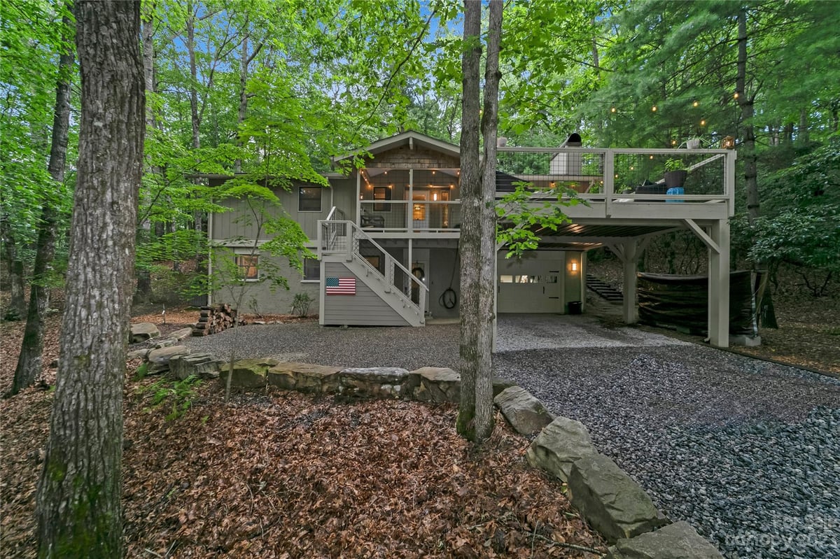 Connestee Falls Realty 1 Real Estate Firm in Connestee Falls & Brevard