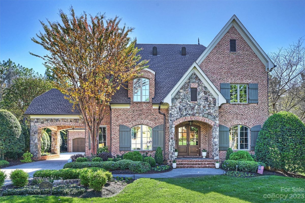 7612 Stonecroft Park Drive, Charlotte, NC 28226