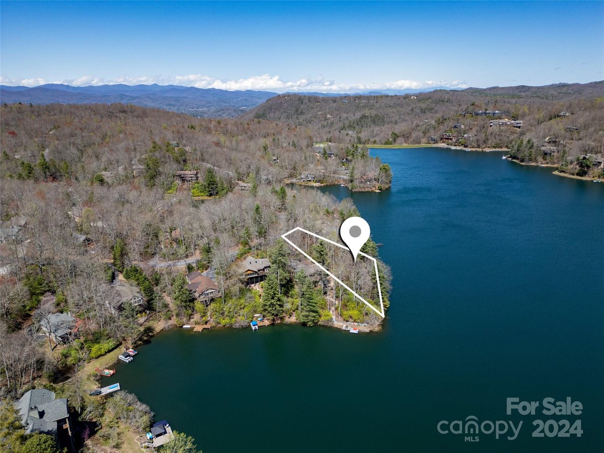 CHEULAH ROAD 19/22, BREVARD, NC 28712 Connestee Falls Realty