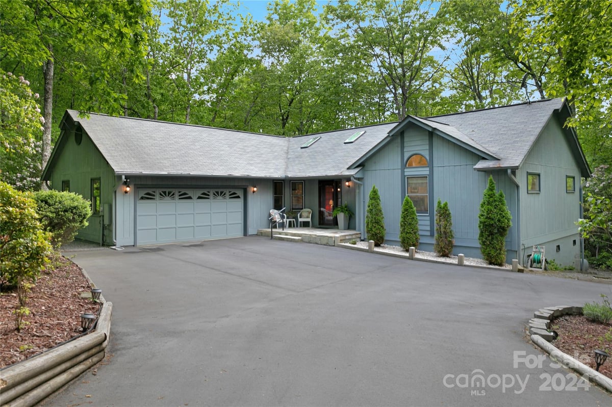 Connestee Falls Homes for Sale Our Listings Connestee Falls Realty