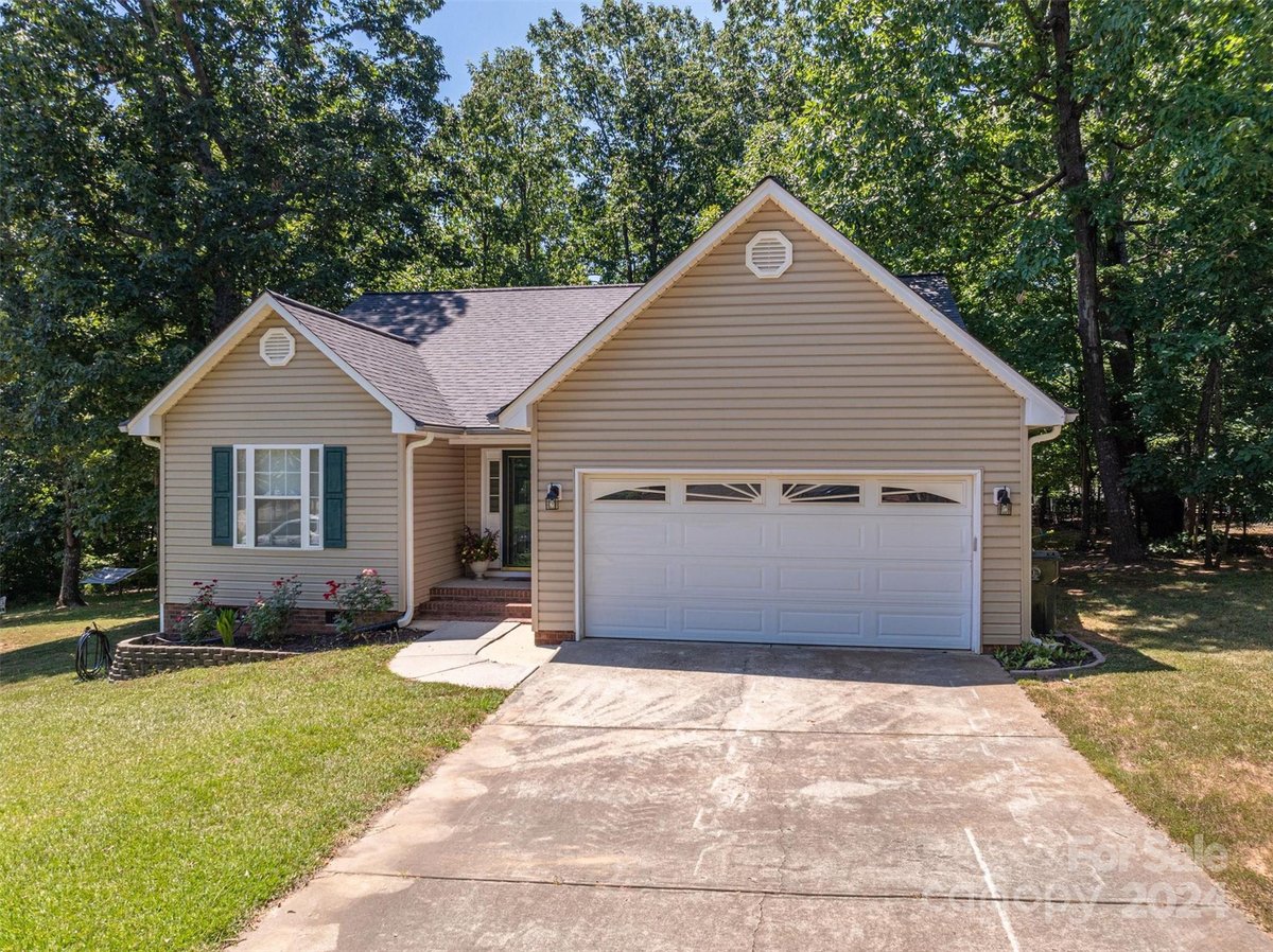 814 BROOKLEE DRIVE, KINGS MOUNTAIN, NC 28086 Marc 1 Realty