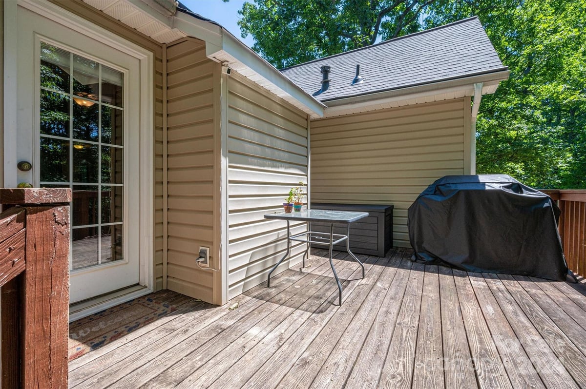 814 BROOKLEE DRIVE, KINGS MOUNTAIN, NC 28086 Marc 1 Realty