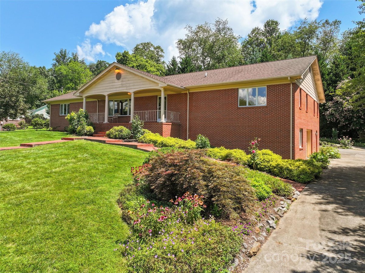 30 Harrell Drive, Lake Junaluska, NC 28745