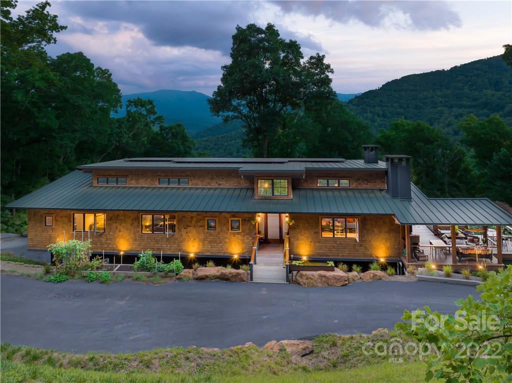 North Carolina Homes for Sale Connestee Falls Realty