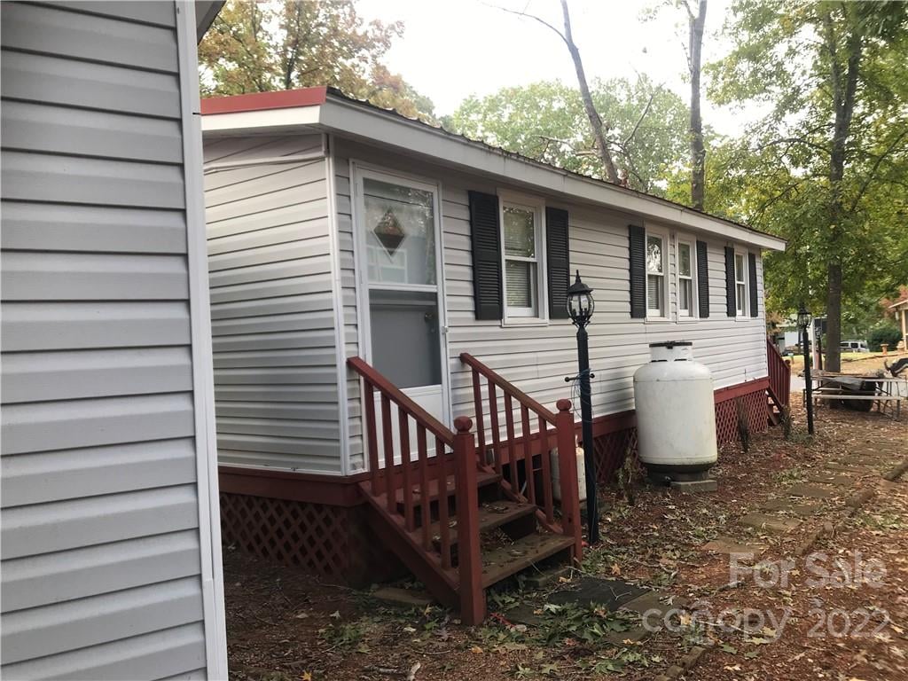 294 LAKE TILLERY TRAIL E64, MOUNT GILEAD, NC 27306 Twin Harbor Happy