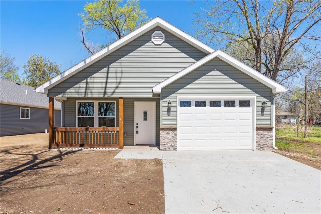 Osawatomie Guide Group KC Kansas Real Estate