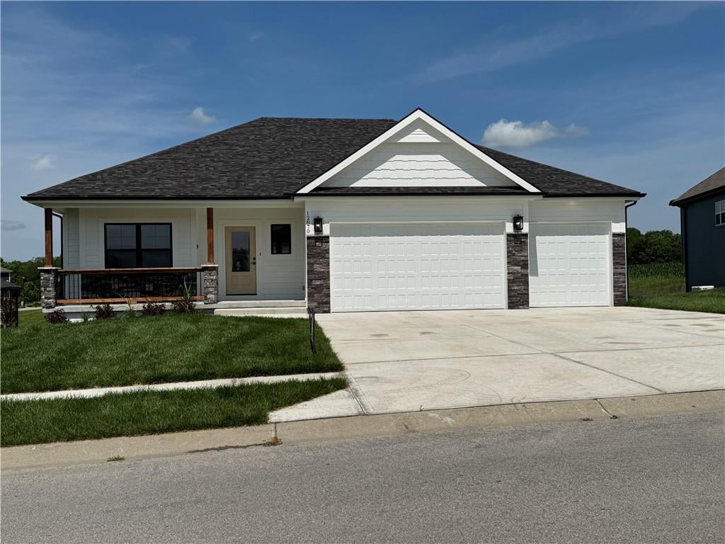  12870 N Champanel Way, Platte City, MO 64079 