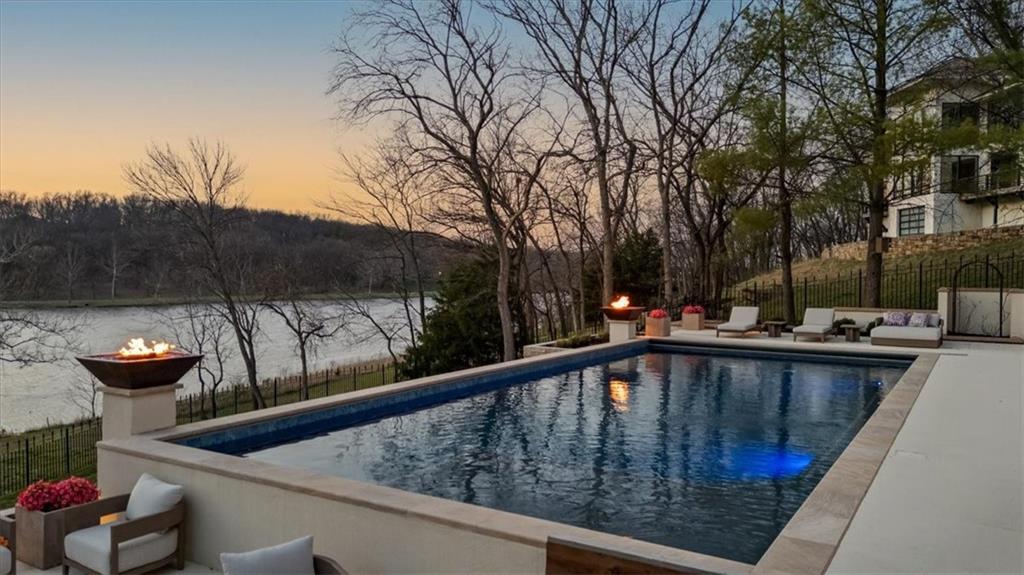 17040 S Highland Ridge Drive