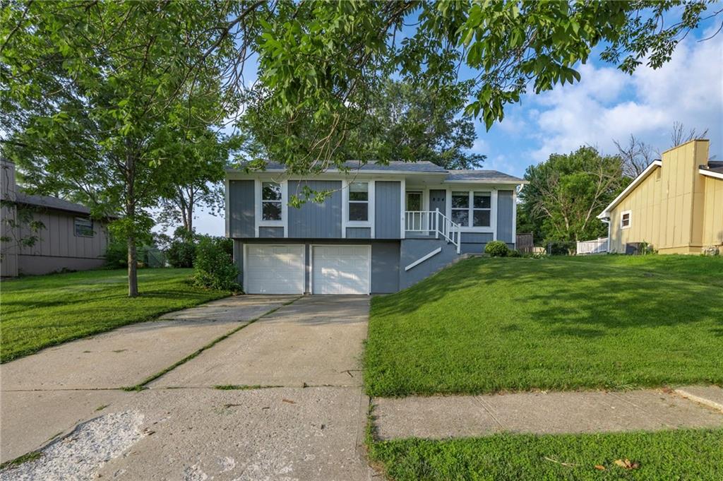 804 NE 104TH Terrace, Kansas City, MO 64155 photo