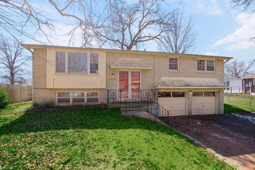 4301 NW 51st Street, Kansas City, MO 64151 photo