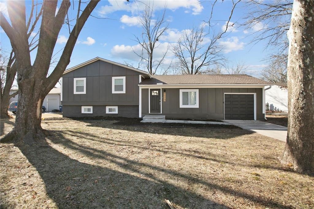 9005 W 99th Terrace, Overland Park, KS 66212 photo