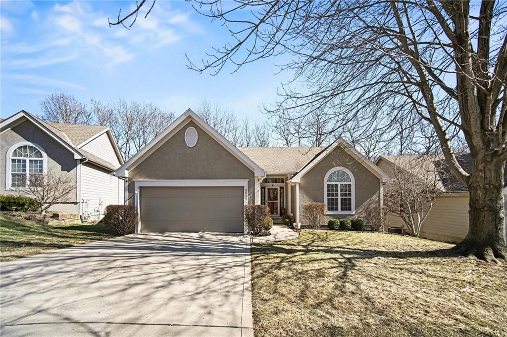 8611 N Liston Avenue, Kansas City, MO 64154 photo