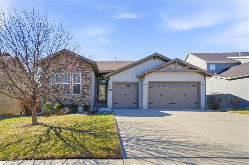 8005 NE 80th Terrace, Kansas City, MO 64158 photo