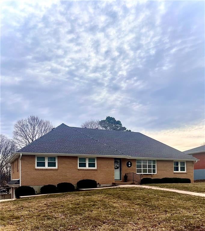 7715 N Lydia Avenue, Kansas City, MO 64118 photo