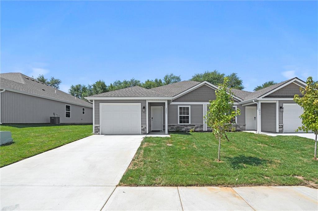 9310 N Lenox Avenue, Kansas City, MO 64154 photo