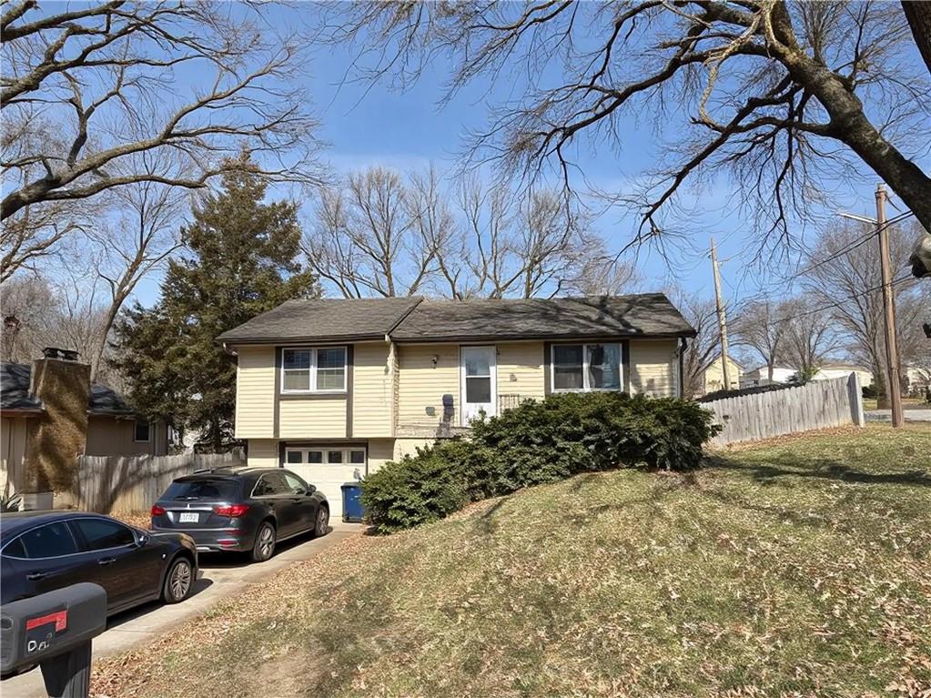 400 NW 78TH Terrace, Kansas City, MO 64118 photo
