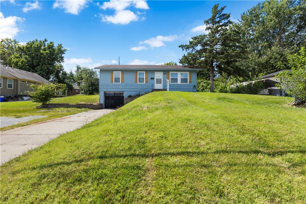 6206 NE Antioch Road, Kansas City, MO 64119 photo