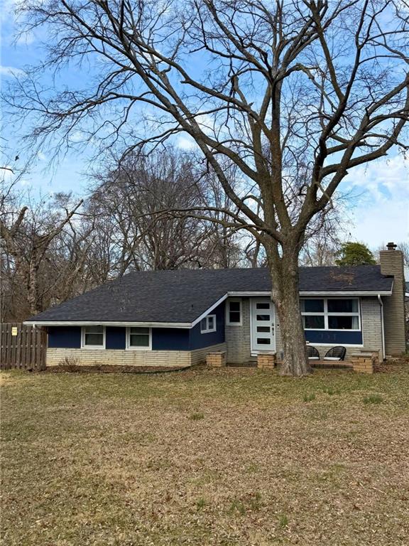 954 Sutton Court, Kansas City, KS 66103 photo