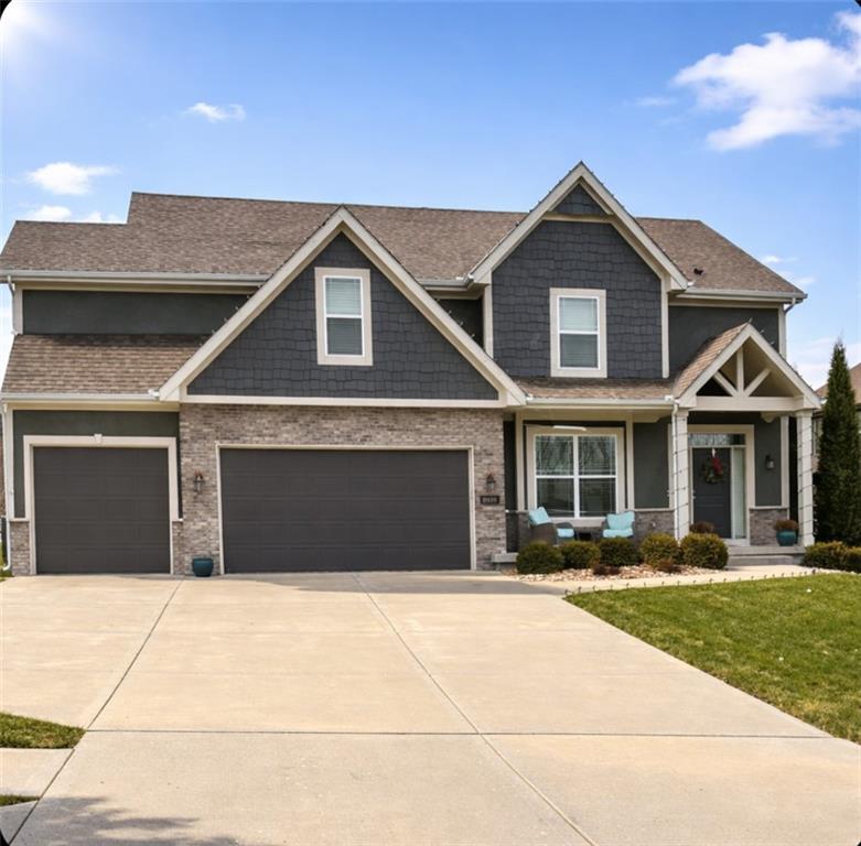 8909 NE 95th Court, Kansas City, MO 64157 photo