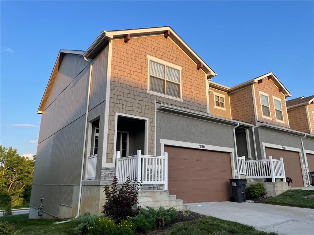 7389 Griffey Street, Parkville, MO 64152 photo