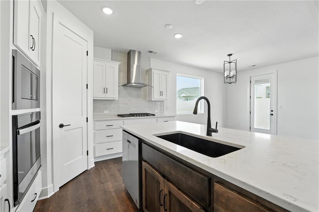 1412 N 162nd Terrace, Basehor, KS 66007 photo