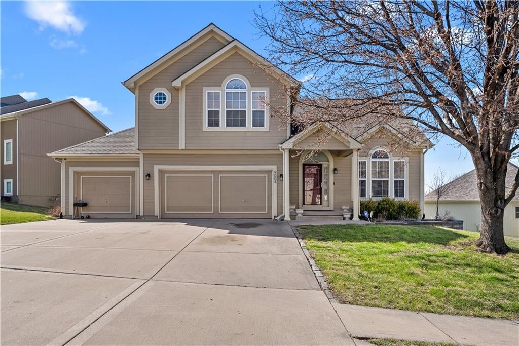 9004 N Cosby Avenue, Kansas City, MO 64154 photo