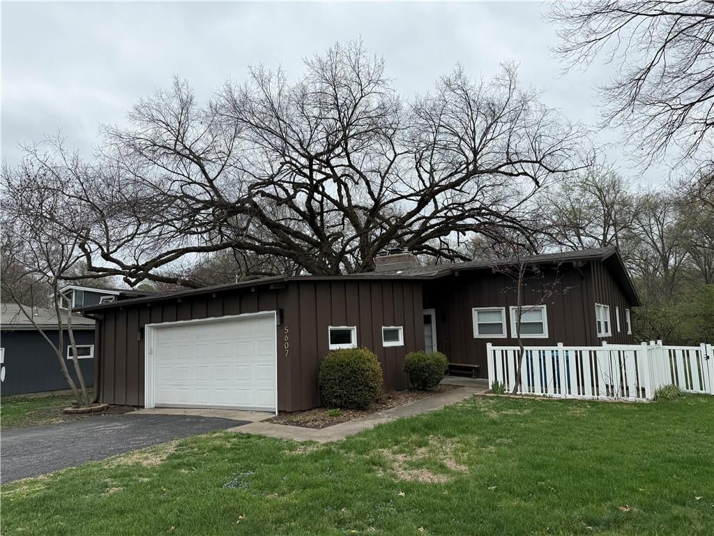 5607 W 75th Terrace, Prairie Village, KS 66208 photo