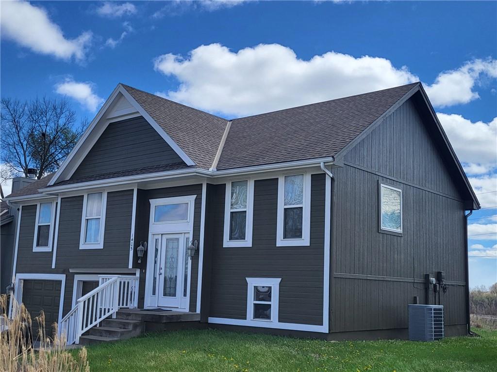 1405 NE 196th Street, Smithville, MO 64089 photo