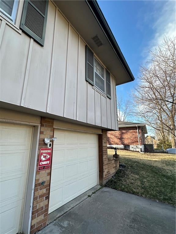 2607 NW Powderhorn Drive, Kansas City, MO 64154 photo
