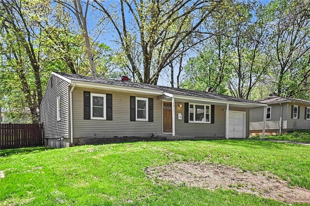 7917 56th Street, Kansas City, MO 64119 photo