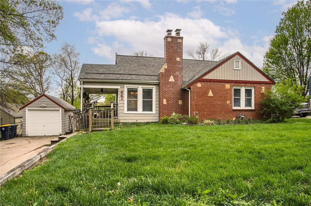 641 NE 42nd Street, Kansas City, MO 64116 photo