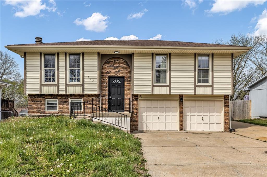 532 NE 98 th Place, Kansas City, MO 64155 photo