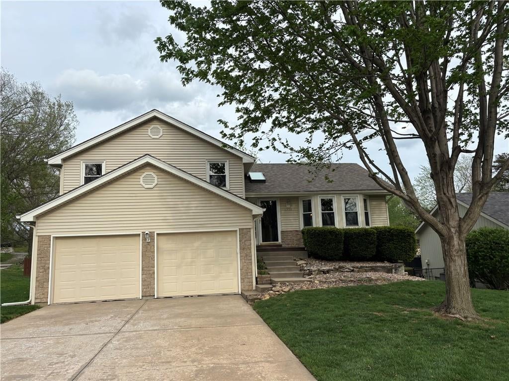 6721 N St Clair Court, Kansas City, MO 64151 photo