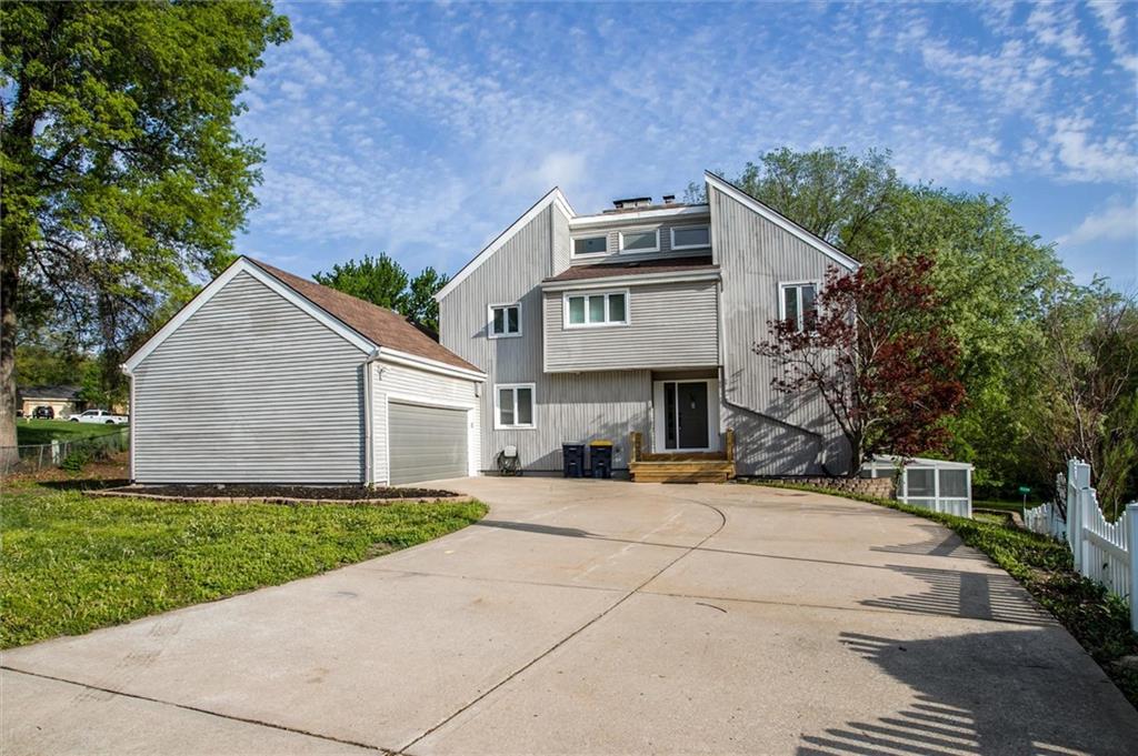 1120 97th Place, Kansas City, MO 64155 photo