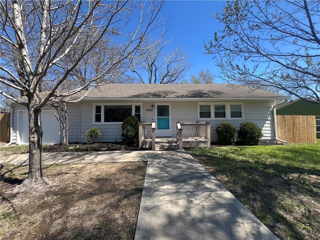 2400 Woodend Avenue, Kansas City, KS 66106 photo