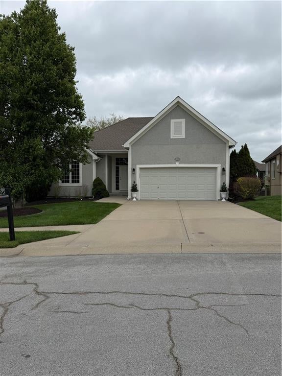 11005 N Cosby Avenue, Kansas City, MO 64154 photo