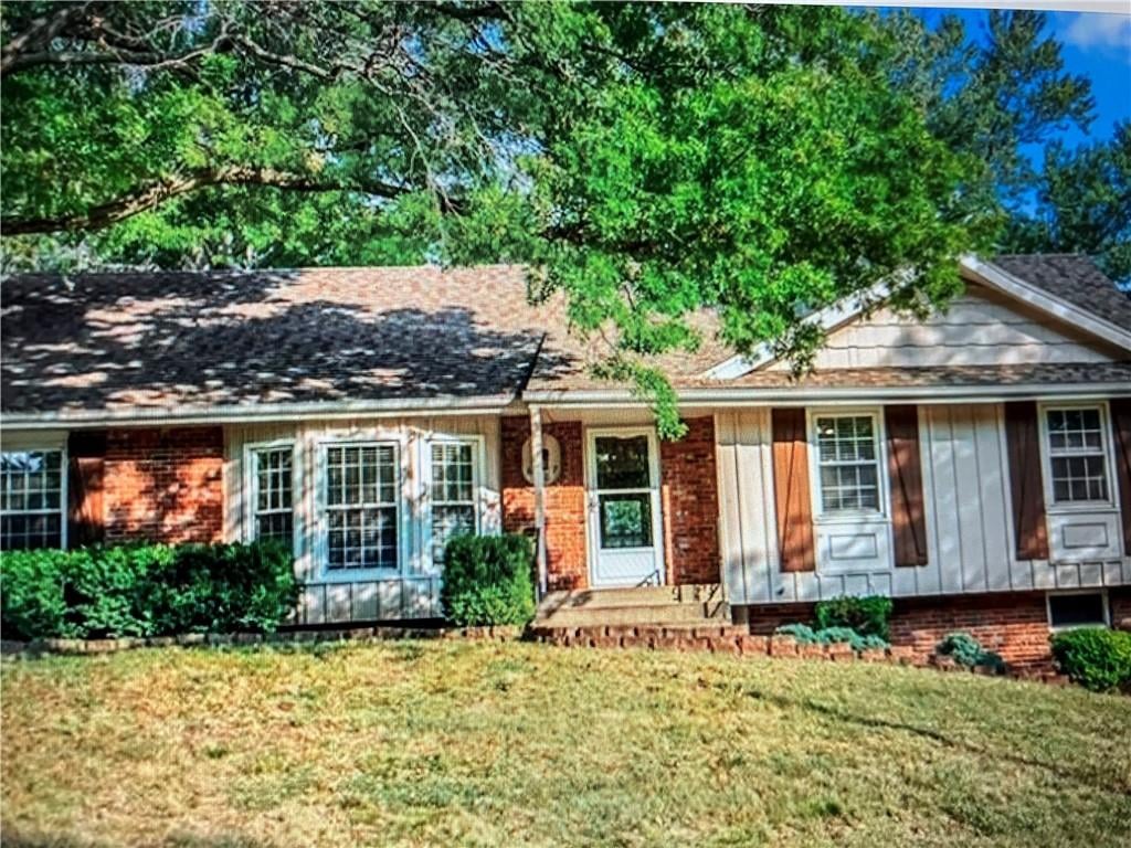 6807 NW Birch Lane, Kansas City, MO 64151 photo