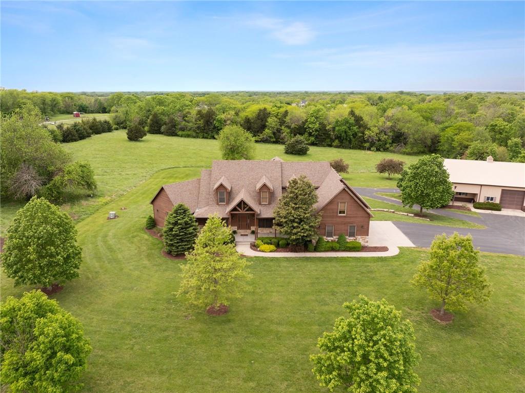 8980 Rowen Road, De Soto, KS 66018 photo