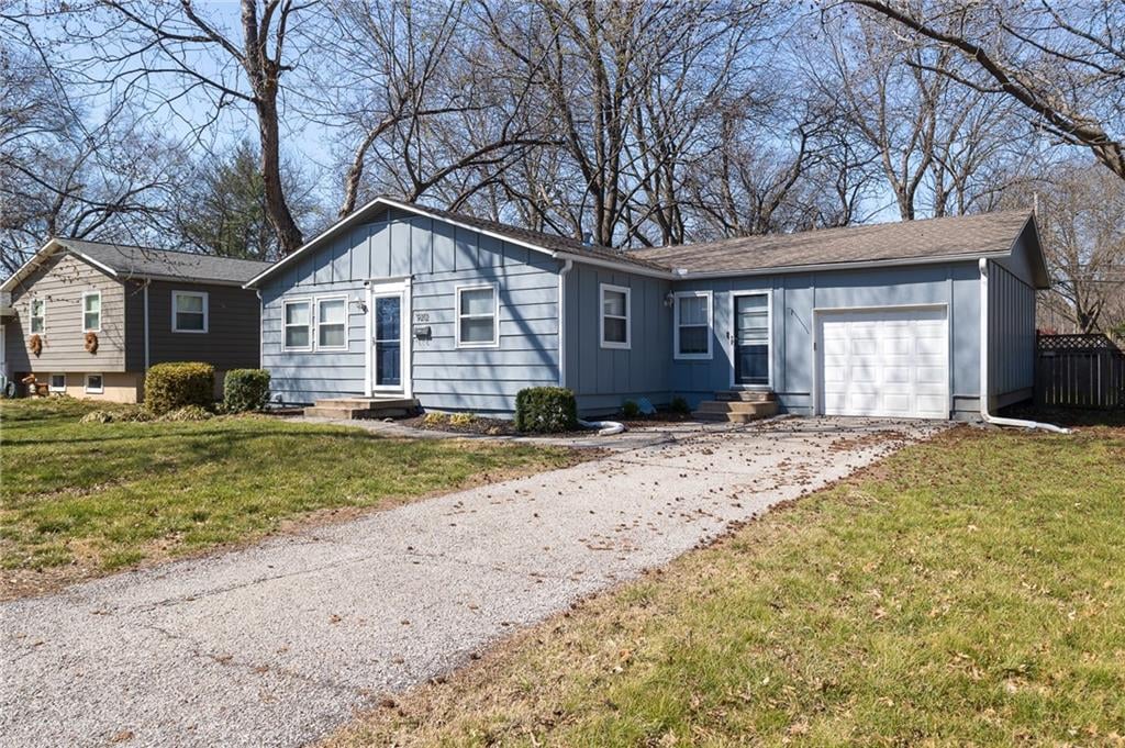 9212 W 99th Terrace, Overland Park, KS 66212 photo