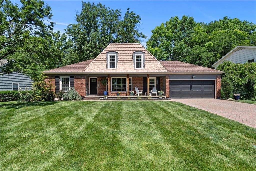 8812 W 106th Street, Overland Park, KS 66212 photo