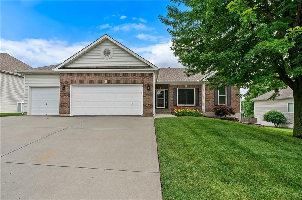 9801 N Farley Avenue, Kansas City, MO 64157 photo