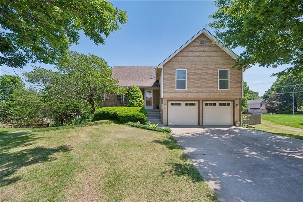 1007 NE 106th Court, Kansas City, MO 64155 photo