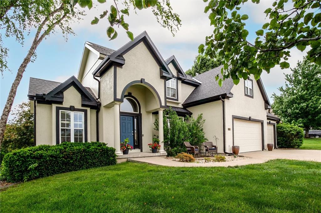 12670 Oak Harobr Drive, Platte City, MO 64079 photo