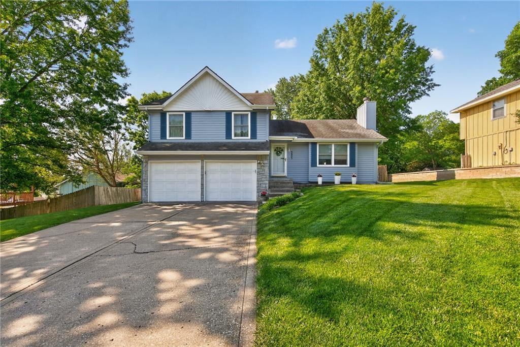 9803 NW 85th Terrace, Kansas City, MO 64153 photo