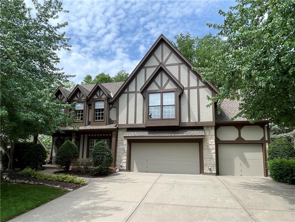 6736 NW Monticello Terrace, Parkville, MO 64152 photo