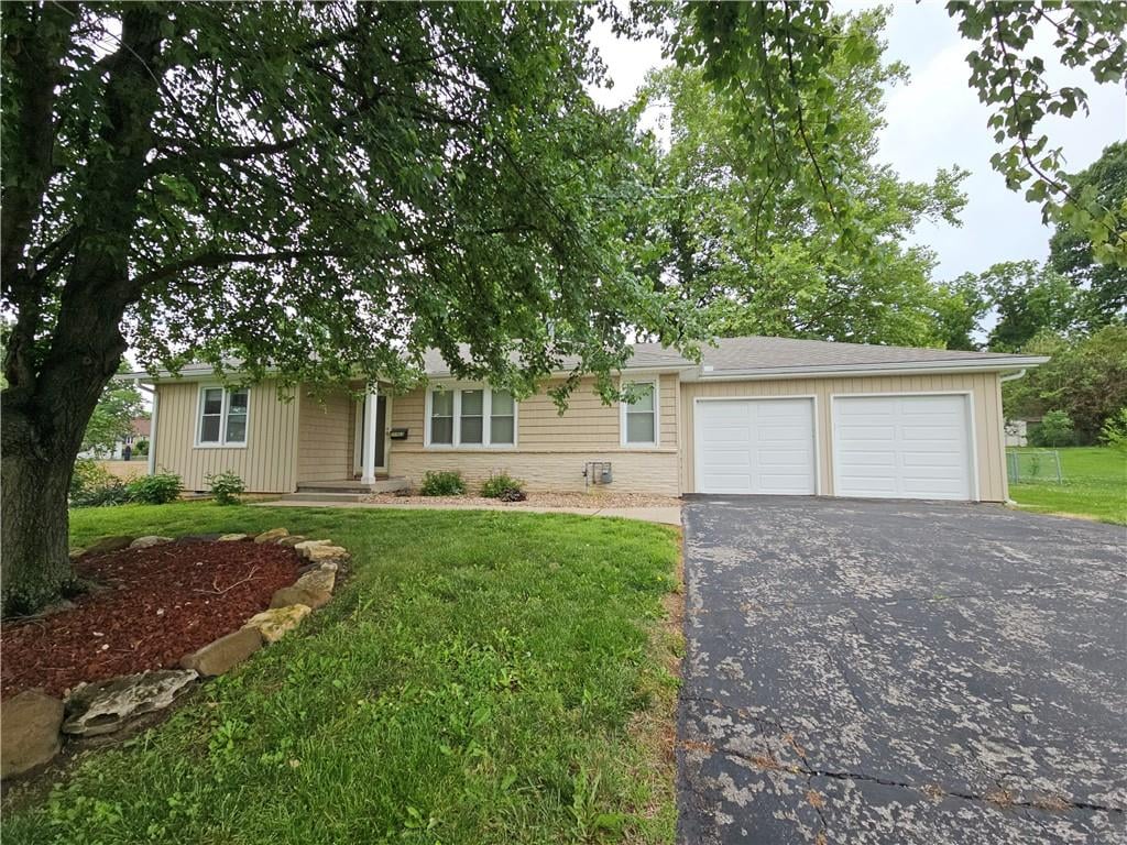 10913 W 50TH Terrace, Shawnee, KS 66203 photo