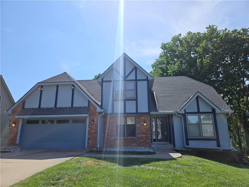 8020 N Flora Avenue, Kansas City, MO 64118 photo