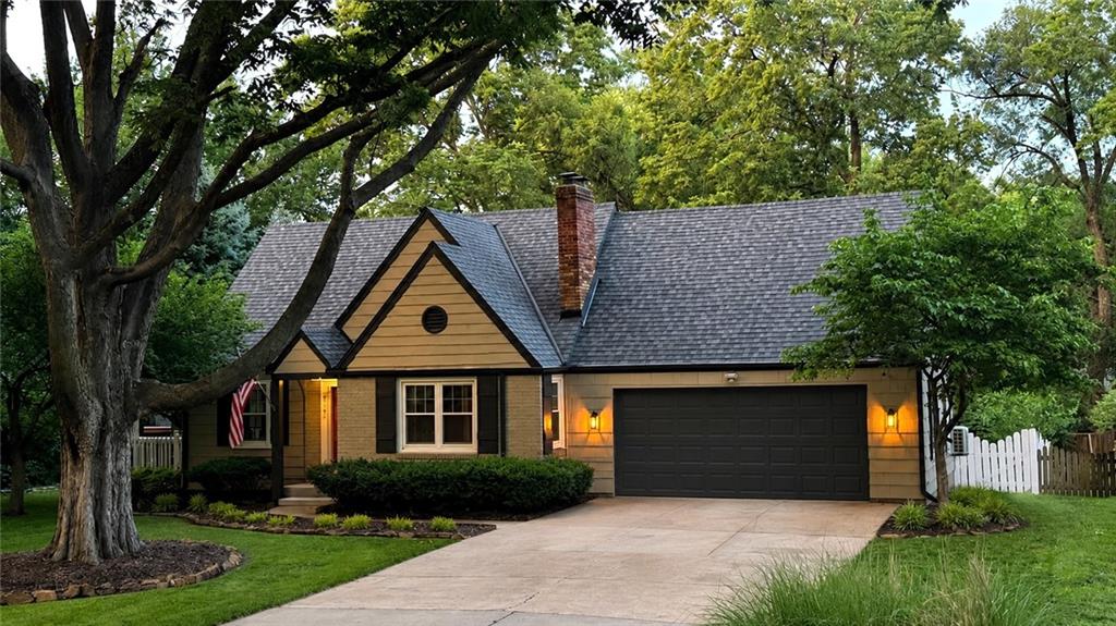 5147 Nall Avenue, Roeland Park, KS 66202 photo